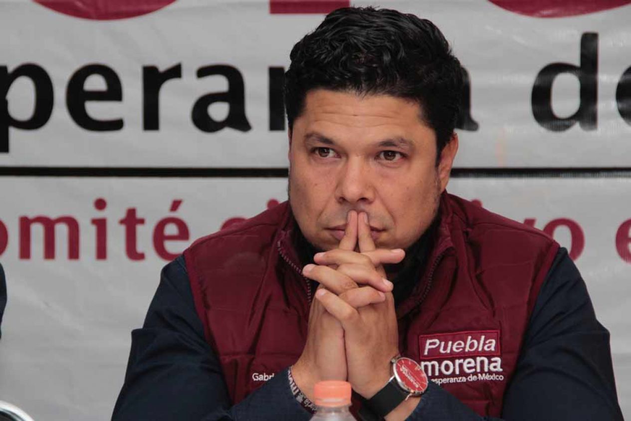 Gabriel Biestro anunció que impugnará la designación de Claudia Rivera como candidata a la alcaldía de Puebla