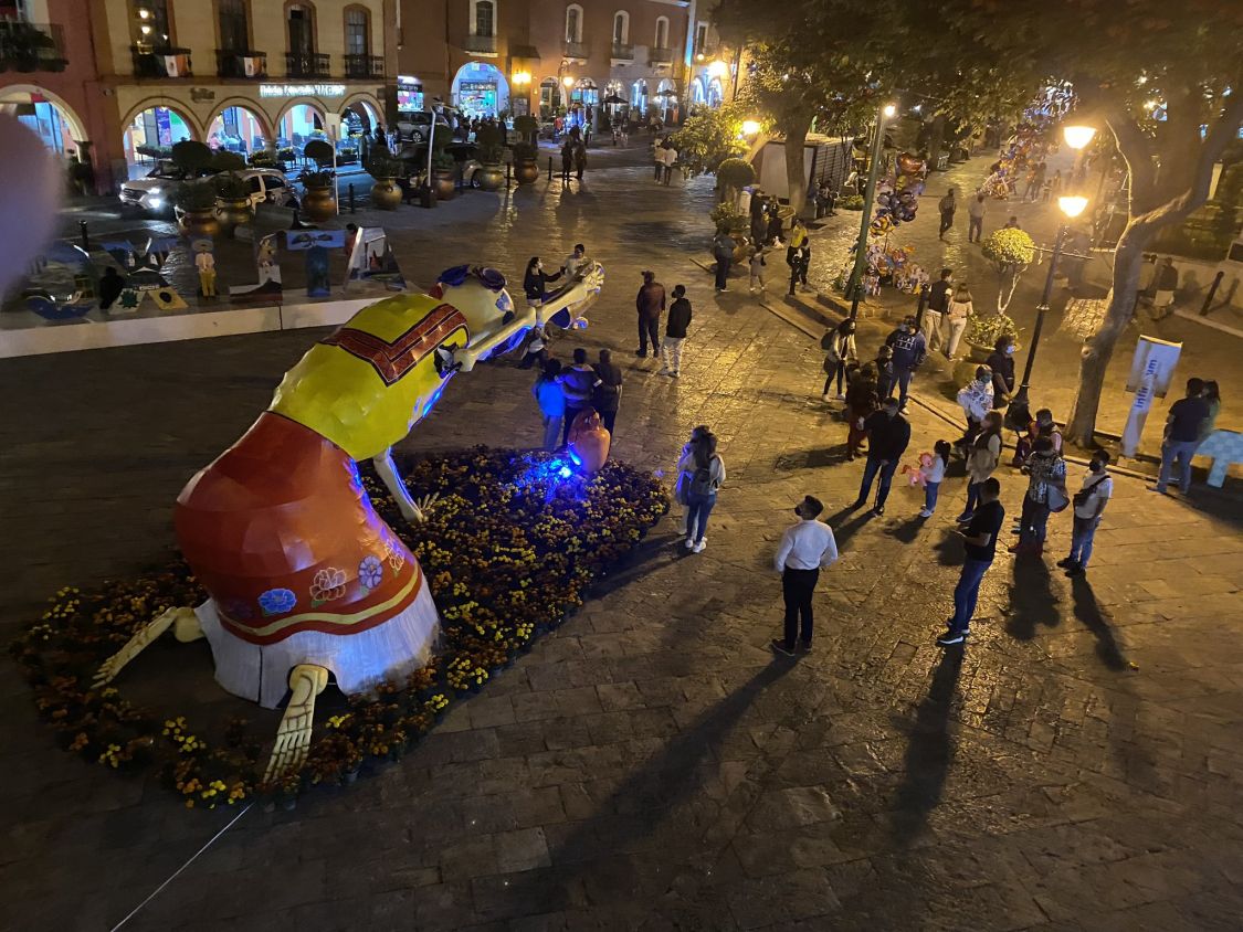 Gran afluencia de visitantes registra Atlixco por majestuosos atractivos turísticos