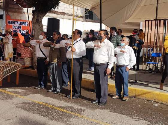 Rinde protesta la organización “Artesanos Únicos del Tradicional Pan de Fiesta” en Totolac.