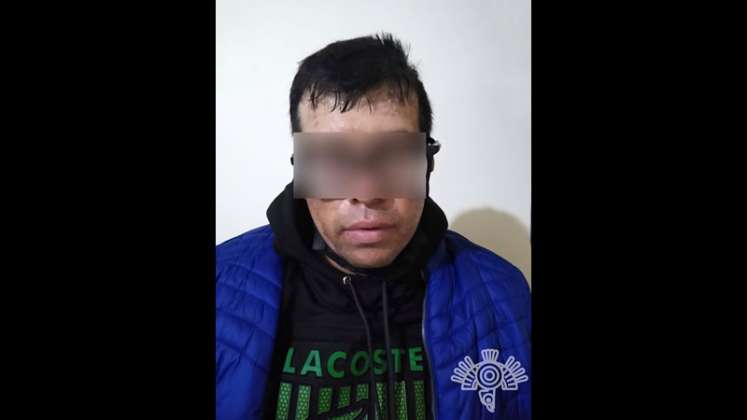 Policía rescata a niño y detiene a un hombre en Tepexi; él seria responsable del asesinato de la madre del menor