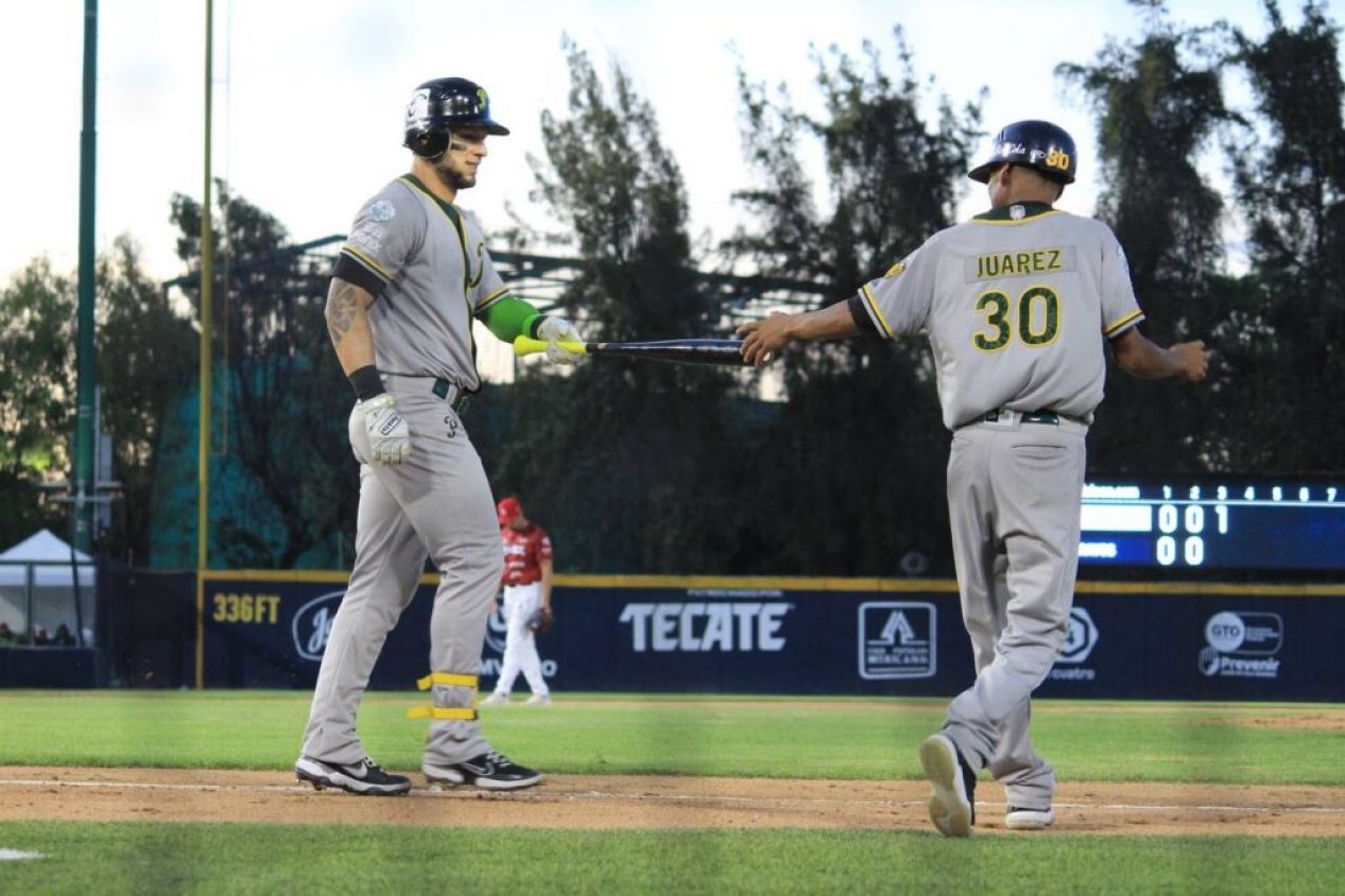 Pericos arrancó con triunfo la serie ante Bravos de León 