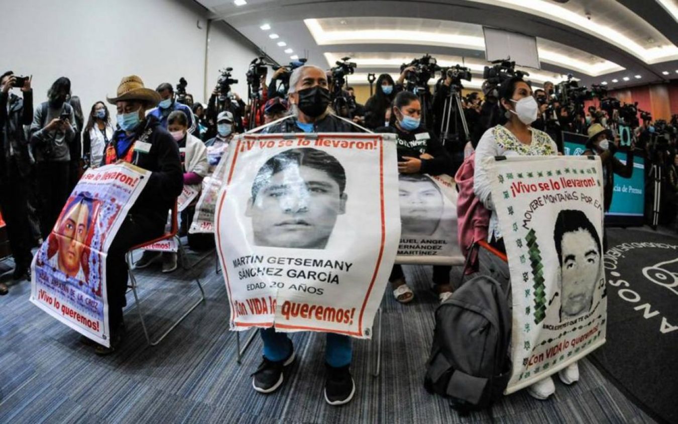 “Tumban” expertos informe de la Comisión para la Verdad en caso Ayotzinapa por inconsistencias