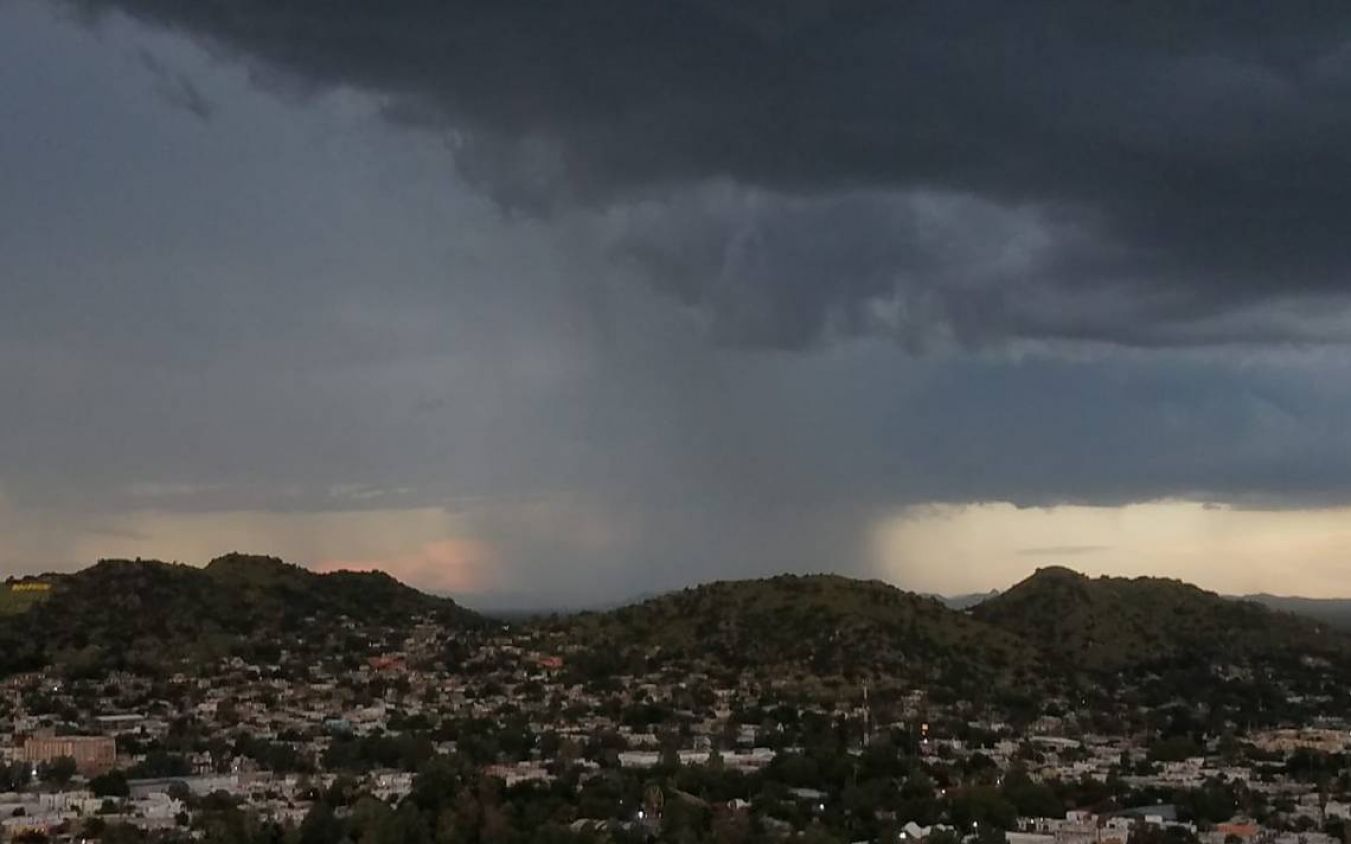 Tormenta tropical 'Madeline' perderá fuerza este martes; se esperan lluvias intensas en 8 estados