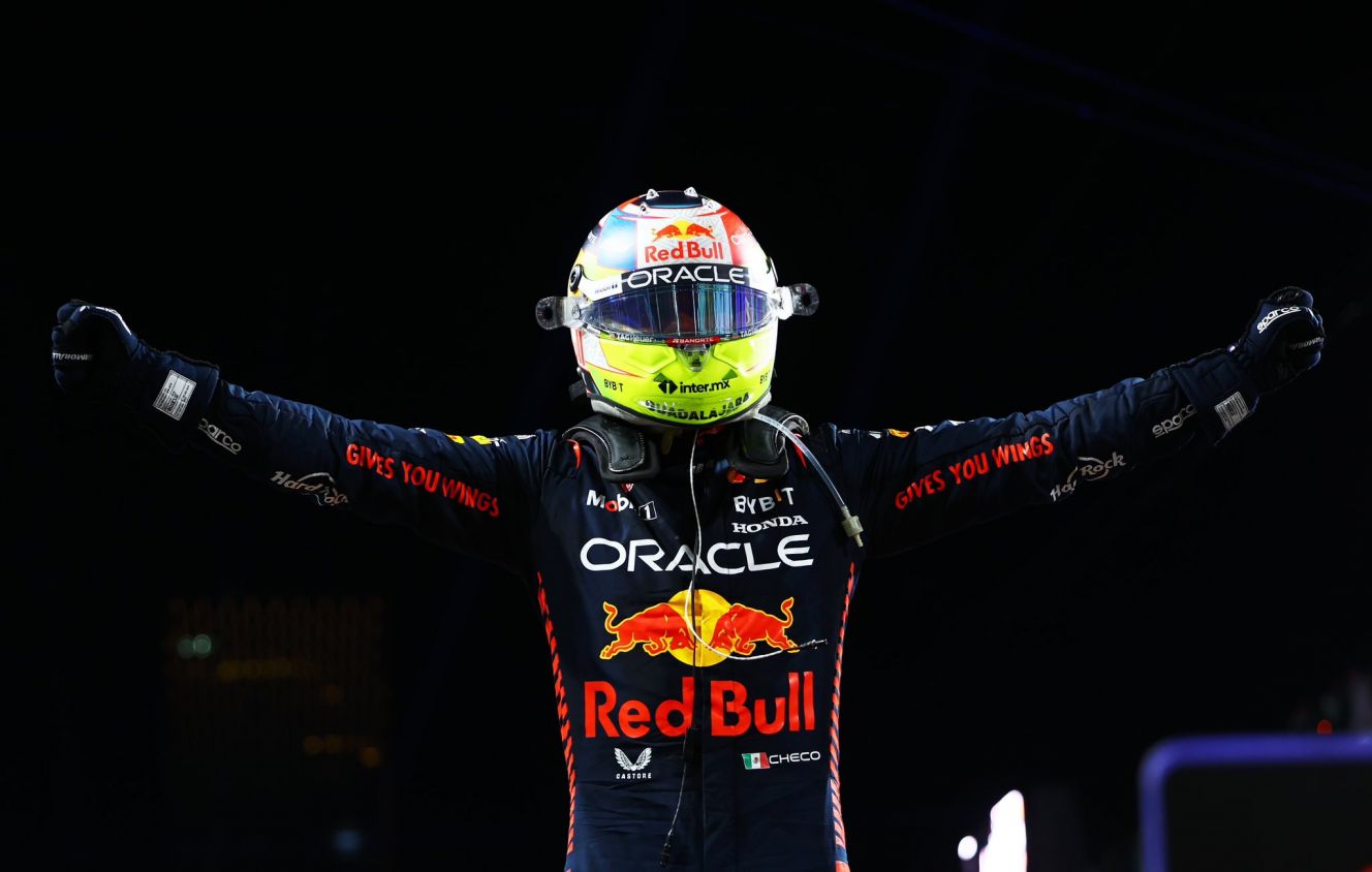 Emocionante triunfo de Checo Pérez en el Gran Premio de Arabia Saudita 