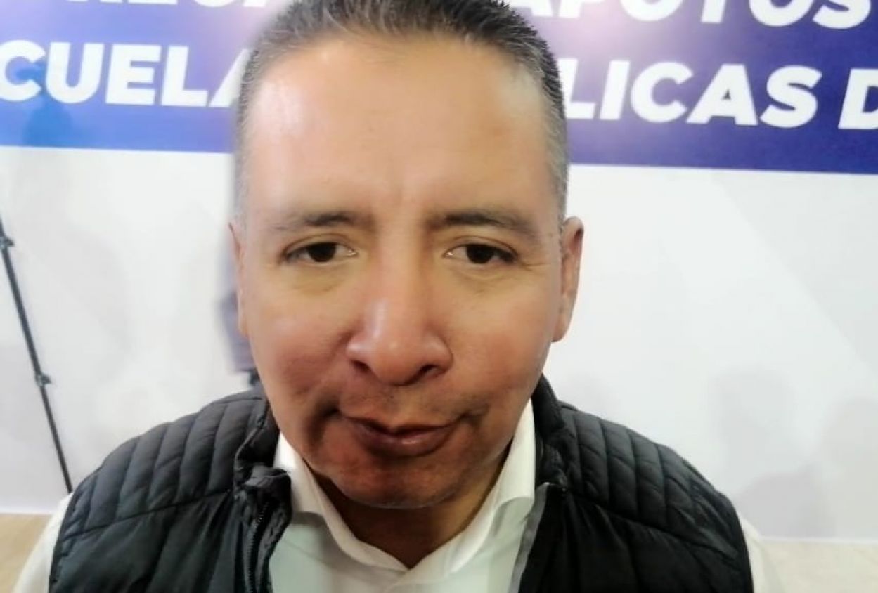 Entrega Edmundo Tlatehui apoyos a nueve escuelas públicas 
