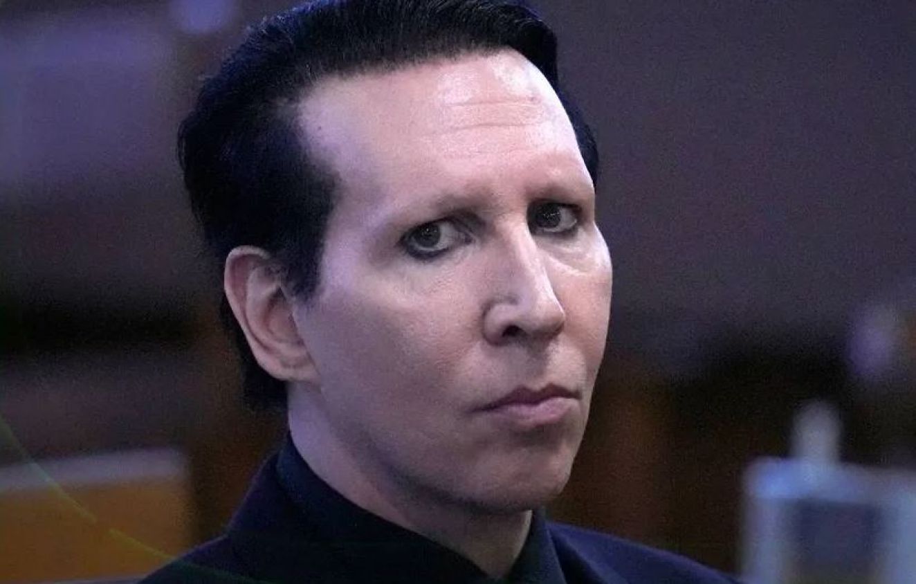 Marilyn Manson recibe sentencia por sonarse la nariz sobre una mujer