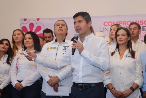 Movimiento Ciudadano anuncia denuncia contra Eduardo Rivera por presunto uso indebido de imagen municipal en campaña