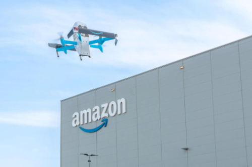 Amazon realiza su primera entrega con drones en Europa desde Italia