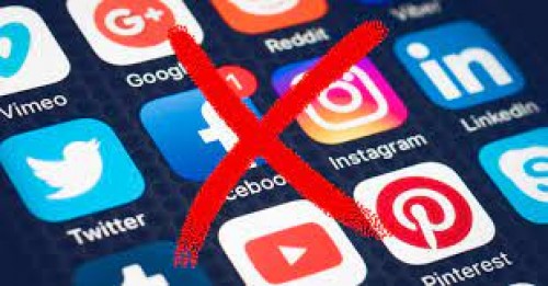 demandan a redes sociales