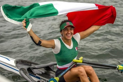 Kenia Lechuga gana medalla de bronce en Copa Mundial de Remo