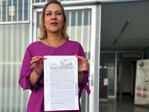 Regidora de San Pedro Cholula interpone denuncia contra presidenta municipal por presuntos actos de corrupción