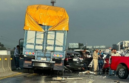 Accidente en la autopista México-Querétaro provoca cierre y caos vial