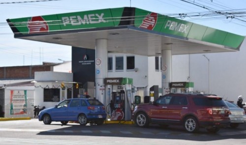 Puebla tiene los precios más bajos de gasolina regular y Premium en México