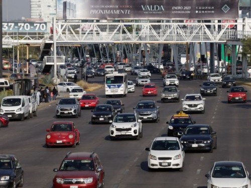 Crecimiento vehicular satura vialidades en Puebla y agrava tiempos de traslado