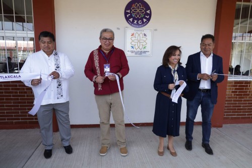 Inauguran tres nuevas aulas en la Secundaria Técnica 55 de Acuitlapilco con inversión de 2 millones de pesos