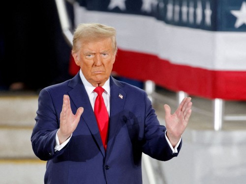 Revelan complot iraní para asesinar a Donald Trump antes de las elecciones