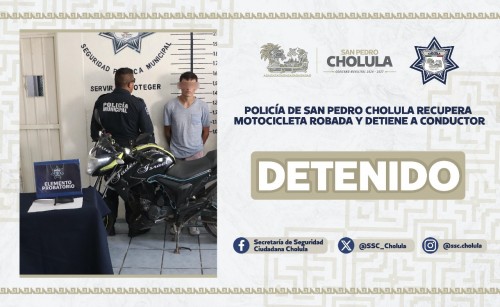 Policía de San Pedro Cholula recupera motocicleta robada y detiene a conductor