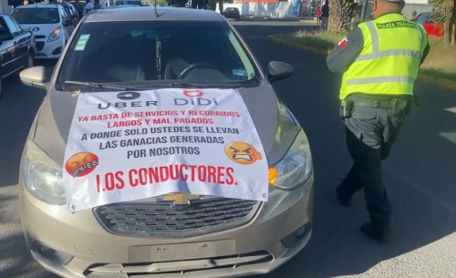 Paro de Uber y DiDi en Puebla: protestan por tarifas y afecta servicio