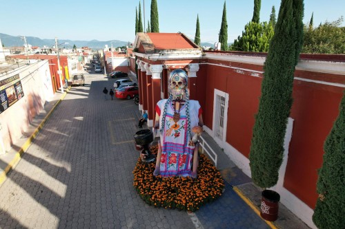 Inicia operativo de seguridad en Atlixco para la celebración de Todos Santos con más de 200 elementos