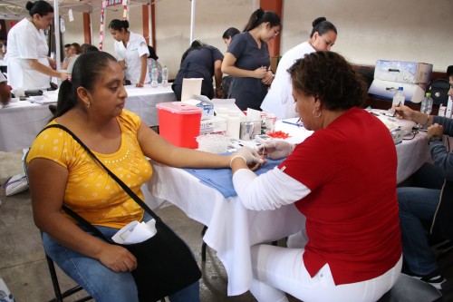 Puebla refuerza autocuidado y nutrición en el Día Mundial de la Alimentación