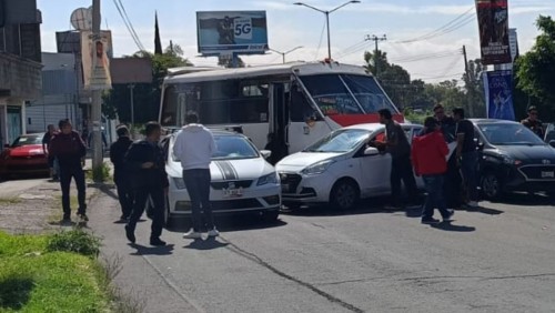 ¡Atención! Fuerte choque genera caos vial en el Bulevar del Niño Poblano