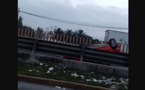 Accidente en la México-Puebla provoca caos vial hacia Chalco y CDMX