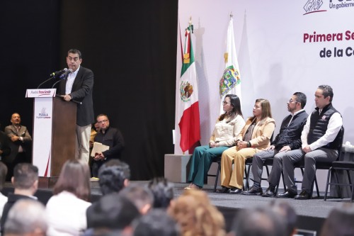 Gobernador de Puebla promueve la transparencia en ayuntamientos