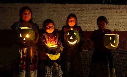 ¿Cuándo se pide dulces en Halloween? Descubre la tradición y más