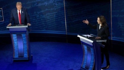 Donald Trump denuncia "arreglo" en debate con Kamala Harris y critica a Taylor Swift