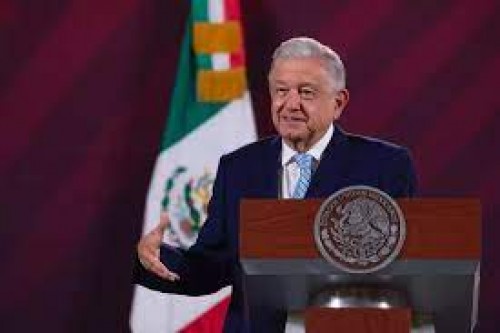 AMLO pide al Poder Judicial detener su deterioro ante la controversia de la reforma judicial