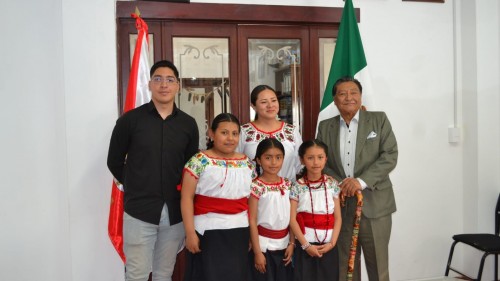 Coro infantil náhuatl de Tlaxcala brillará en feria nacional indígena