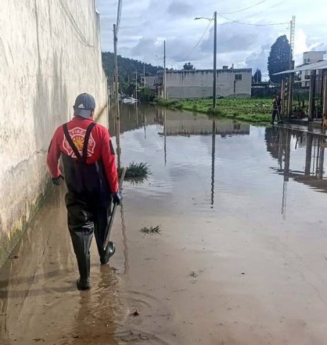 Acciones preventivas en Cholula: limpian alcantarillas para evitar inundaciones en temporada de lluvias