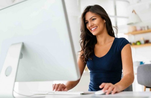 Estudia en línea en la UAG y transforma tu futuro profesional