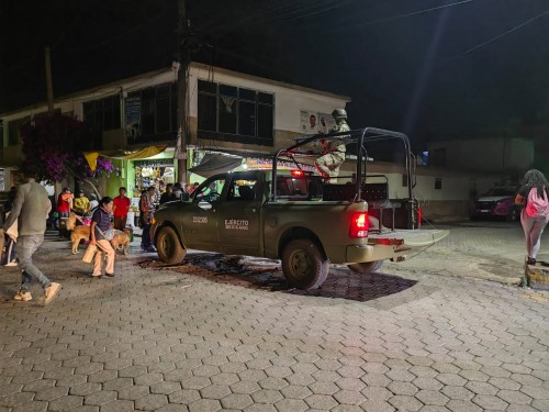 Catean domicilio en la colonia Reforma de Chiautempan; hay cuatro detenidos y cuatro menores rescatados