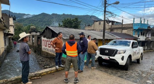 Lluvias intensas y río fuera de control en Chicontla