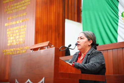 Convoca Blanca Águila a cerrar filas por la paz social