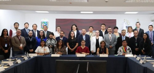 Compromiso institucional por la niñez poblana