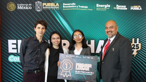 Talento poblano brilla en el ElectroHack 2025