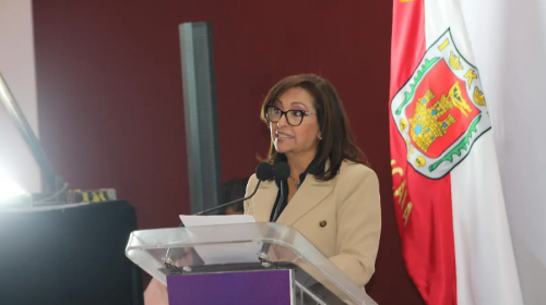 Lorena Cuéllar promete renovar el Parque de la Juventud sin talar árboles