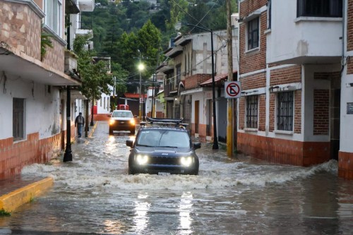Tlaxcala mantiene saldo blanco pese a 120 reportes por lluvias