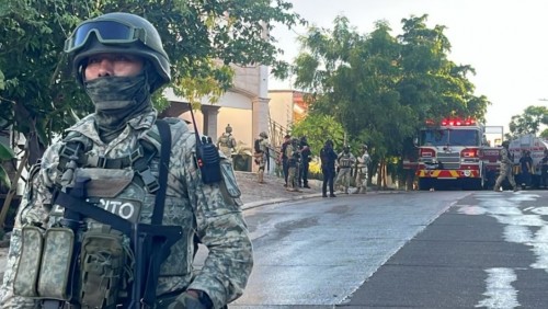 Incendio intencional en zona residencial exclusiva