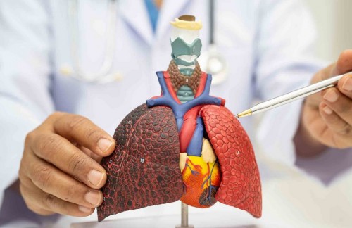 Especialistas advierten sobre el peligro real del vapeo