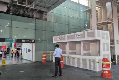 Protesta en el Aeropuerto Internacional de la Ciudad de México