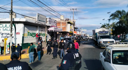 Conflicto entre transportistas en Papalotla bloquea rutas y genera tensión