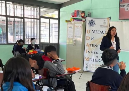 Promueven relaciones saludables entre adolescentes con plática sobre los celos en San Martín Zoquiapan