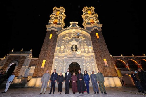 Tlaxcala ilumina su historia con la Basílica de Nuestra Señora de Ocotlán