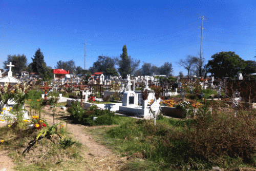 Tlaxcala alista limpieza de panteones y nuevos espacios para Día de Muertos