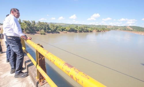 Gobernador supervisa daños tras lluvias en Puebla