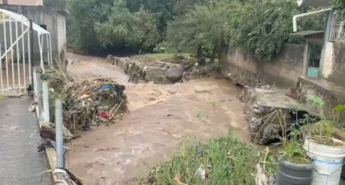 Incrementa a 23 el número de víctimas mortales por inundaciones en Puebla
