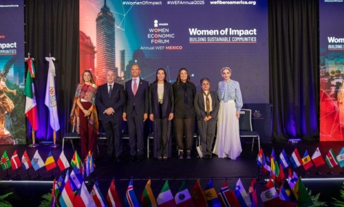 Puebla destaca en el foro mundial del liderazgo femenino